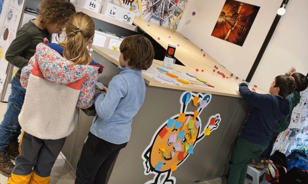 Science Pop-up