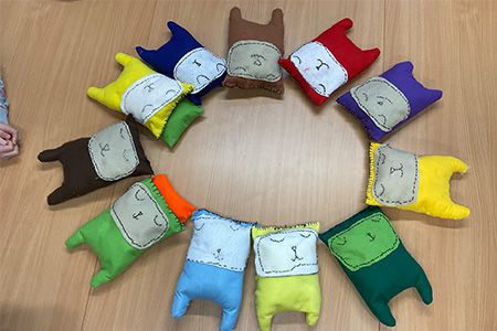 Werken Textil Handarbeit Nähen Monster Filz